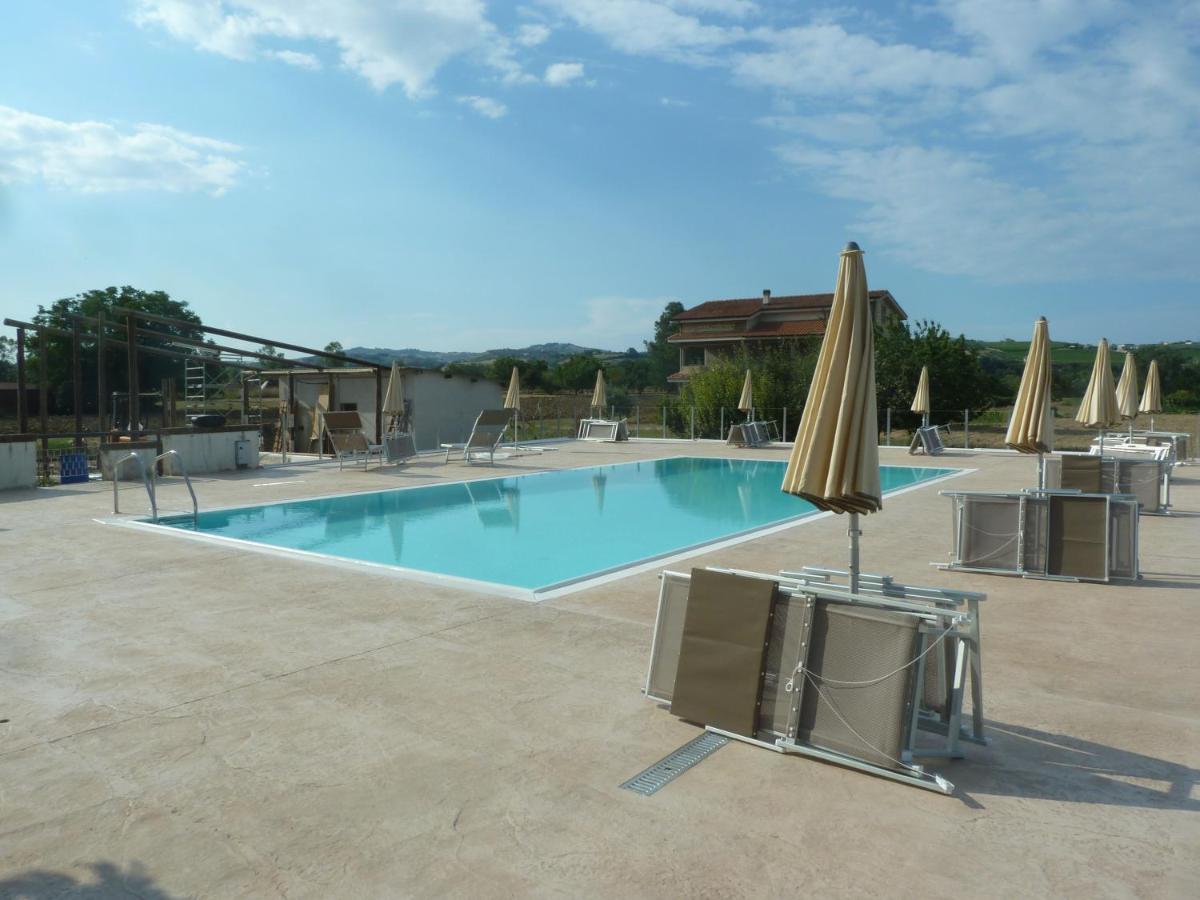 B&B Gli Orti Collecorvino Exterior photo